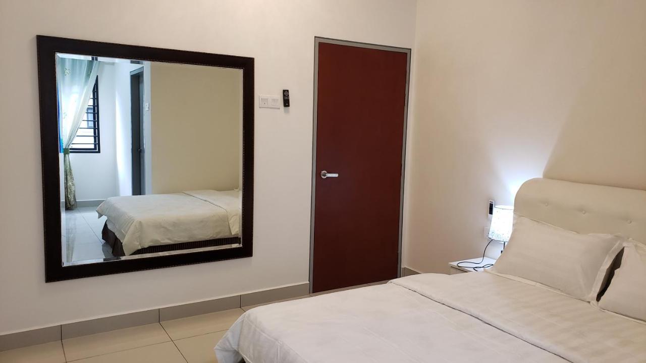 Sr Home-Stay @ Klia Куала-Лумпур Экстерьер фото