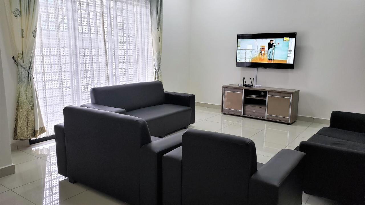 Sr Home-Stay @ Klia Куала-Лумпур Экстерьер фото
